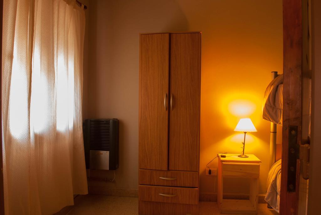 Loica Hostel Пуэрто-Мадрин Экстерьер фото