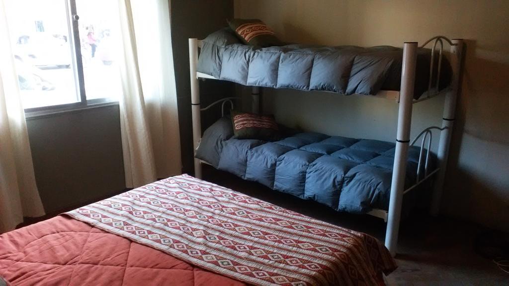 Loica Hostel Пуэрто-Мадрин Экстерьер фото